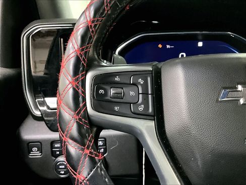 Used 2022 Chevrolet Silverado 1500 LT Trail Boss w/ Convenience Package II AWD/4WD image 20