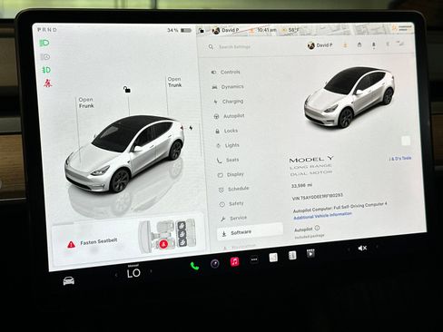 Used 2024 Tesla Model Y Long Range image 26