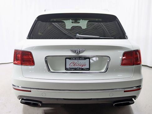 Used 2017 Bentley Bentayga AWD/4WD image 15