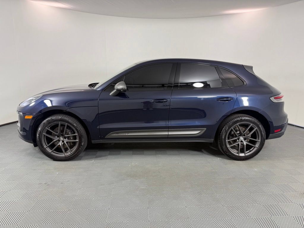 Certified 2023 Porsche Macan Turbo AWD/4WD image 2