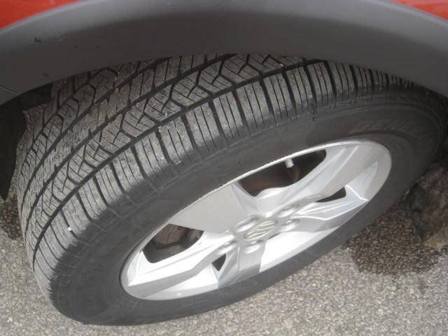 Used 2012 Suzuki SX4 Premium AWD/4WD image 32