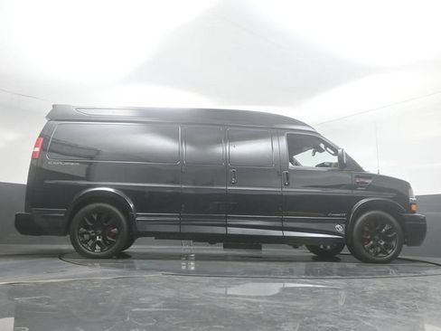 Used 2025 Chevrolet Express 2500 Extended w/ Driver Convenience Package RWD image 59