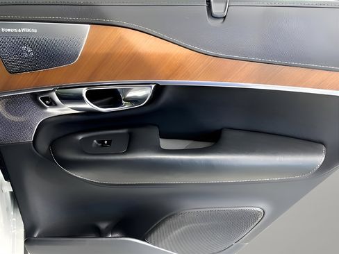 Used 2019 Volvo XC90 T6 Inscription w/ Advanced Package image 28