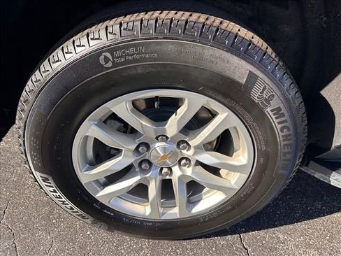 Certified 2024 Chevrolet Tahoe LT image 12