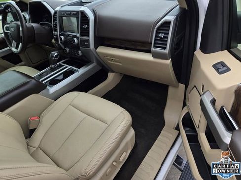 Used 2020 Ford F150 Lariat w/ Equipment Group 502A Luxury image 8