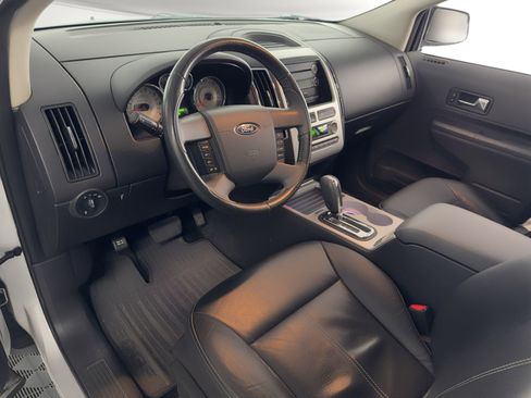 Used 2010 Ford Edge SEL FWD image 4