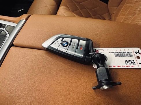 Used 2023 BMW X6 xDrive40i w/ Executive Package image 26