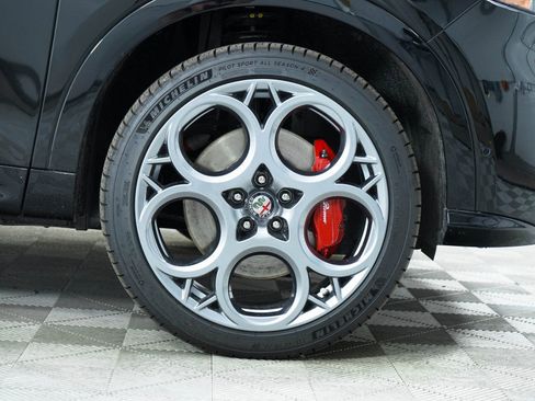 New 2024 Alfa Romeo Tonale Ti image 30