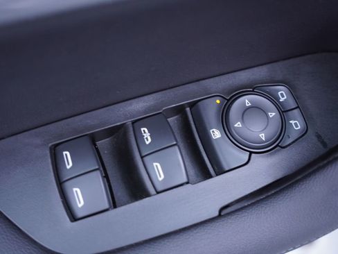 Used 2019 Chevrolet Blazer LT w/ Sun and Wheels Package image 22