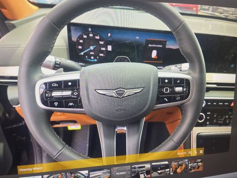 Certified 2025 Genesis GV80 2.5T Prestige AWD/4WD image 9