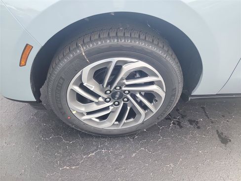 New 2026 Lincoln Navigator Reserve AWD/4WD image 9