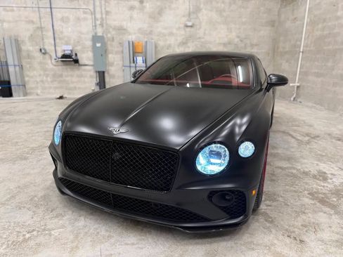 Used 2021 Bentley Continental GT AWD/4WD image 3