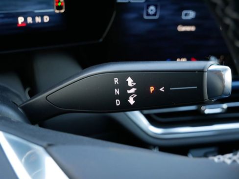 New 2026 Chevrolet Equinox EV LT image 23