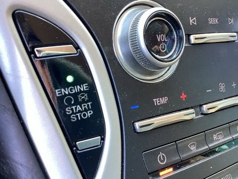 Used 2017 Lincoln MKX Select w/ Select Plus Package AWD/4WD image 31