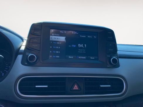 Used 2018 Hyundai Kona SEL FWD image 22