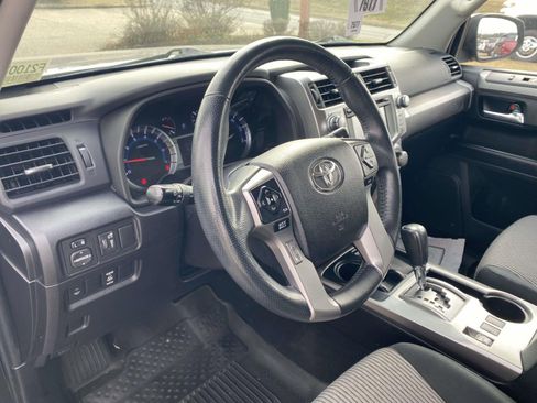 Used 2016 Toyota 4Runner 2WD image 17
