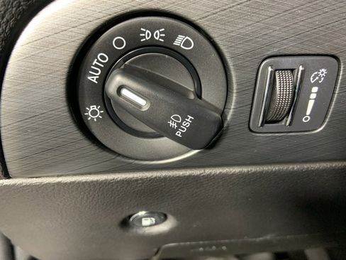 Used 2018 Dodge Durango Citadel w/ Technology Group image 9