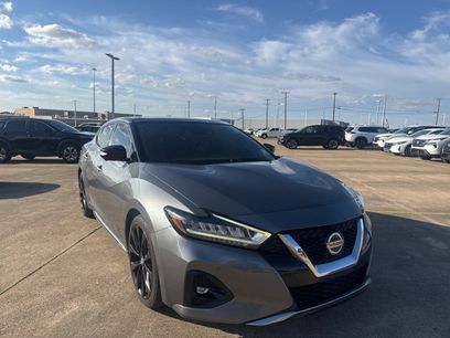 Used 2019 Nissan Maxima SR w/ Premium Package