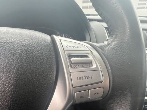 Used 2017 Nissan Altima 2.5 SV FWD image 12