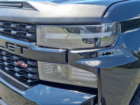 Used 2022 Chevrolet Silverado 1500 Custom Trail Boss AWD/4WD image 9