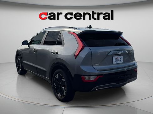 Used 2024 Kia Niro Wind FWD image 3