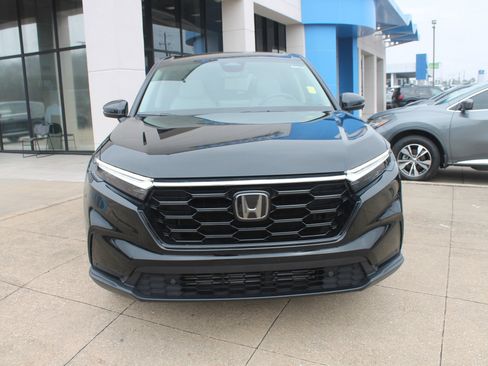 Used 2024 Honda CR-V EX-L image 2