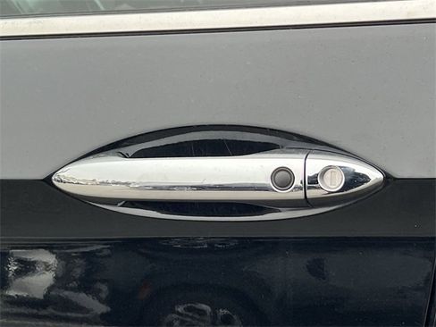 Used 2016 Honda Accord Touring image 42