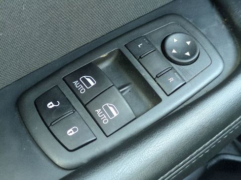 Used 2023 Dodge Challenger SXT w/ Blacktop Package image 22