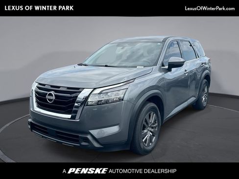 Used 2022 Nissan Pathfinder S AWD/4WD image 1