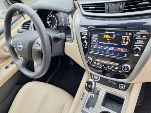 Used 2024 Nissan Murano SL image 28