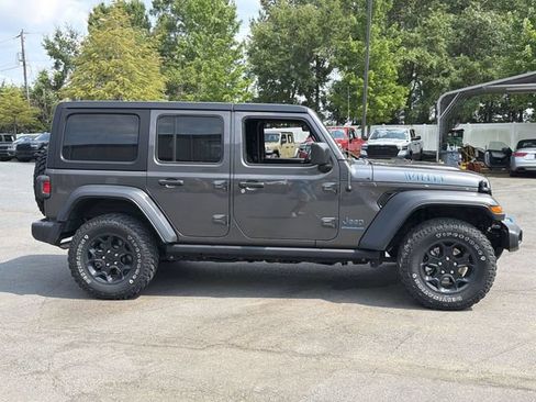Used 2023 Jeep Wrangler Unlimited w/ Cold Weather Group AWD/4WD image 5