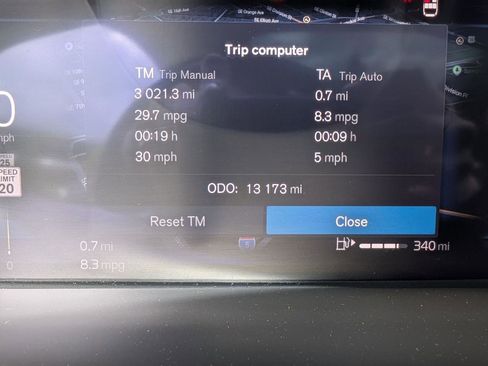Used 2025 Volvo XC60 B5 Plus w/ Climate Package AWD/4WD image 19