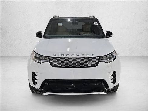 New 2026 Land Rover Discovery Limited Edition AWD/4WD image 2