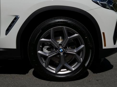 Used 2023 BMW X3 sDrive30i w/ Convenience Package image 9