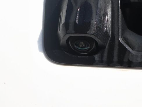 Used 2023 Toyota Tacoma SR image 43