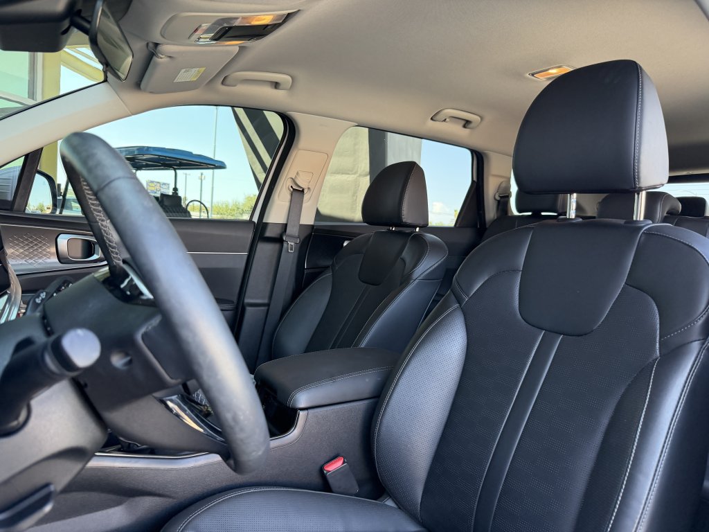 Used 2025 Kia Sorento S FWD image 33