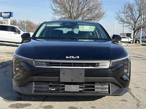New 2025 Kia K4 LXS image 3