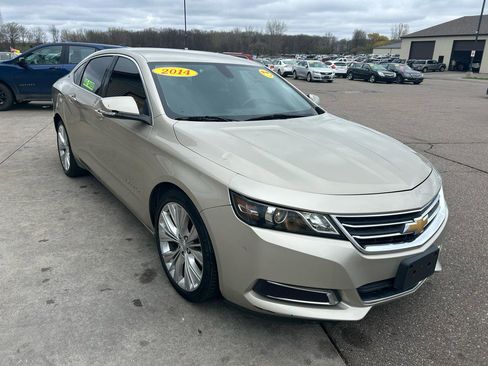 Used 2014 Chevrolet Impala LT w/ Convenience Package FWD image 3