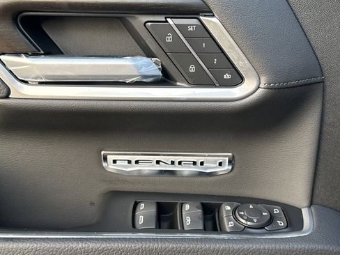 New 2026 GMC Sierra 1500 Denali AWD/4WD image 20