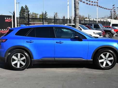 Used 2024 Honda Prologue EX image 9