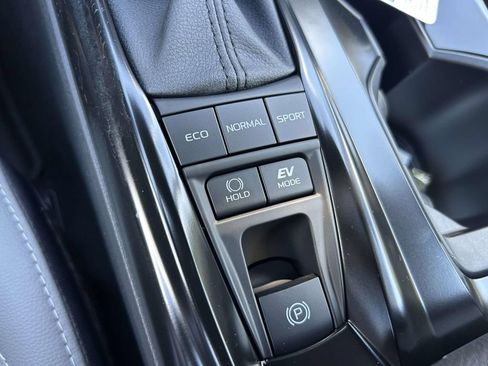 New 2026 Toyota Camry SE FWD image 21