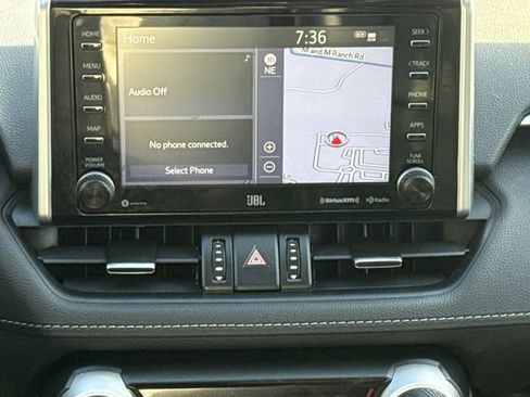 Used 2020 Toyota RAV4 Limited AWD/4WD image 13