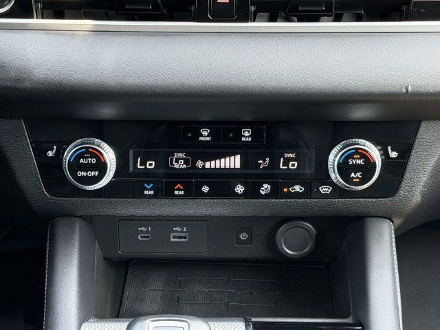 Used 2024 Mitsubishi Outlander SEL Black Edition AWD/4WD image 21