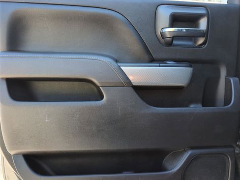 Used 2017 Chevrolet Silverado 2500 LTZ w/ Vortec Plus Package image 28