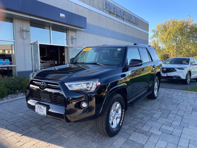 Used 2023 Toyota 4Runner SR5 Premium w/ Moonroof Package AWD/4WD image 2