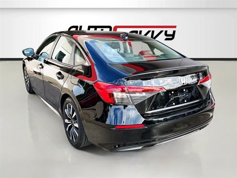 Used 2024 Honda Civic EX image 5