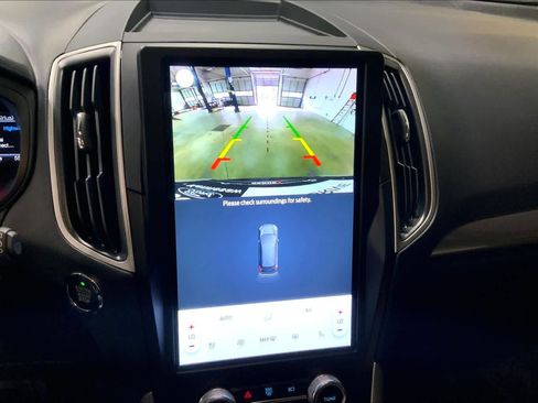 Used 2024 Ford Edge SEL w/ Convenience Package image 28