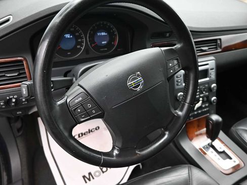 Used 2008 Volvo XC70 3.2 AWD/4WD image 14