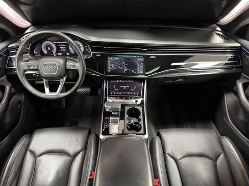 Used 2020 Audi Q8 Prestige AWD/4WD image 29