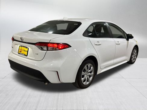 Used 2023 Toyota Corolla LE FWD image 6